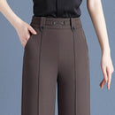 Calças Femininas Lavina de Cintura Alta com Botões Frontais em Poliéster e Seda Gelo